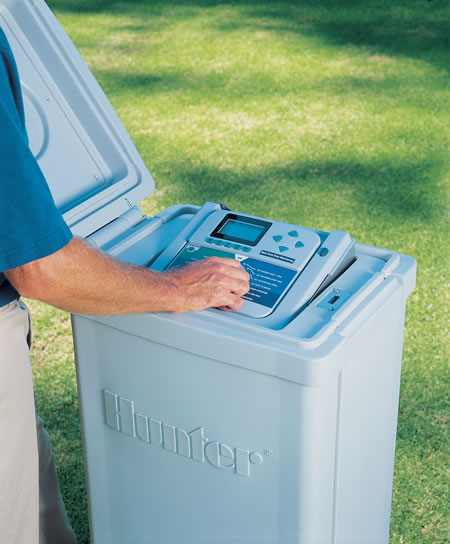 irrigation -controllers-acc_close27 Hunter Irrigation