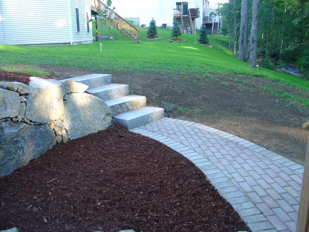 walkways and driveways -04L3 Lawn Fertilizer Service