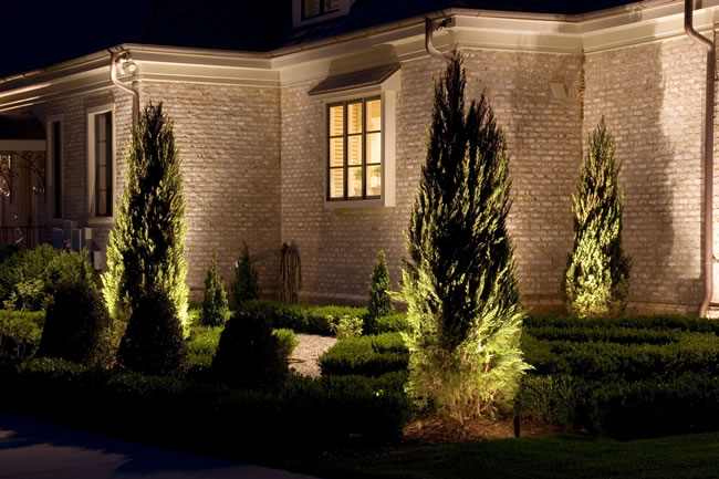 lighting -10land22 Outdoor Commercial Lighting